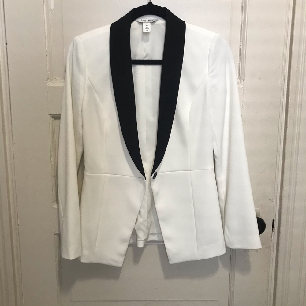 White House Black Market White and Black Blazer